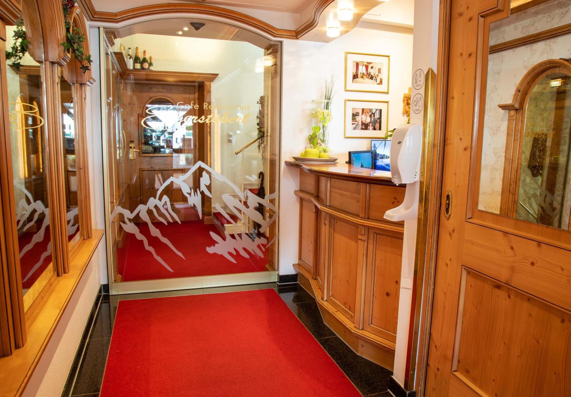 Eggerstueberl Hotel อิสชเกิล ภายนอก รูปภาพ